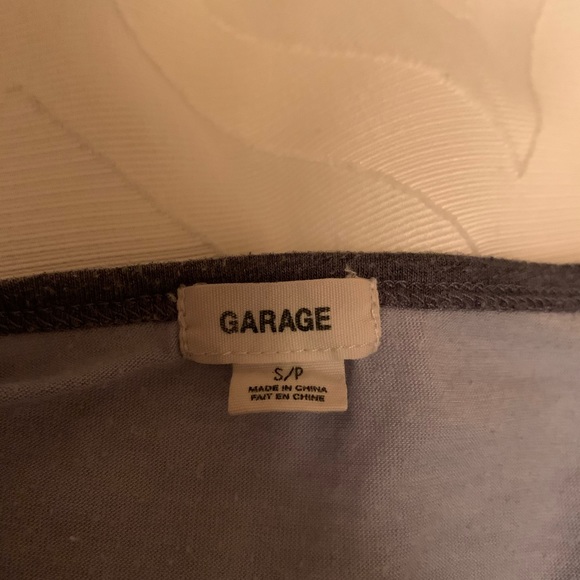 Garage tee - Picture 2 of 2